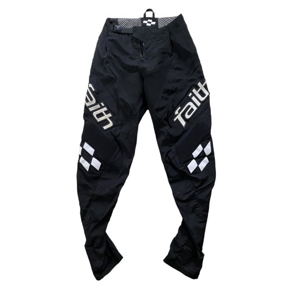 Racing pants